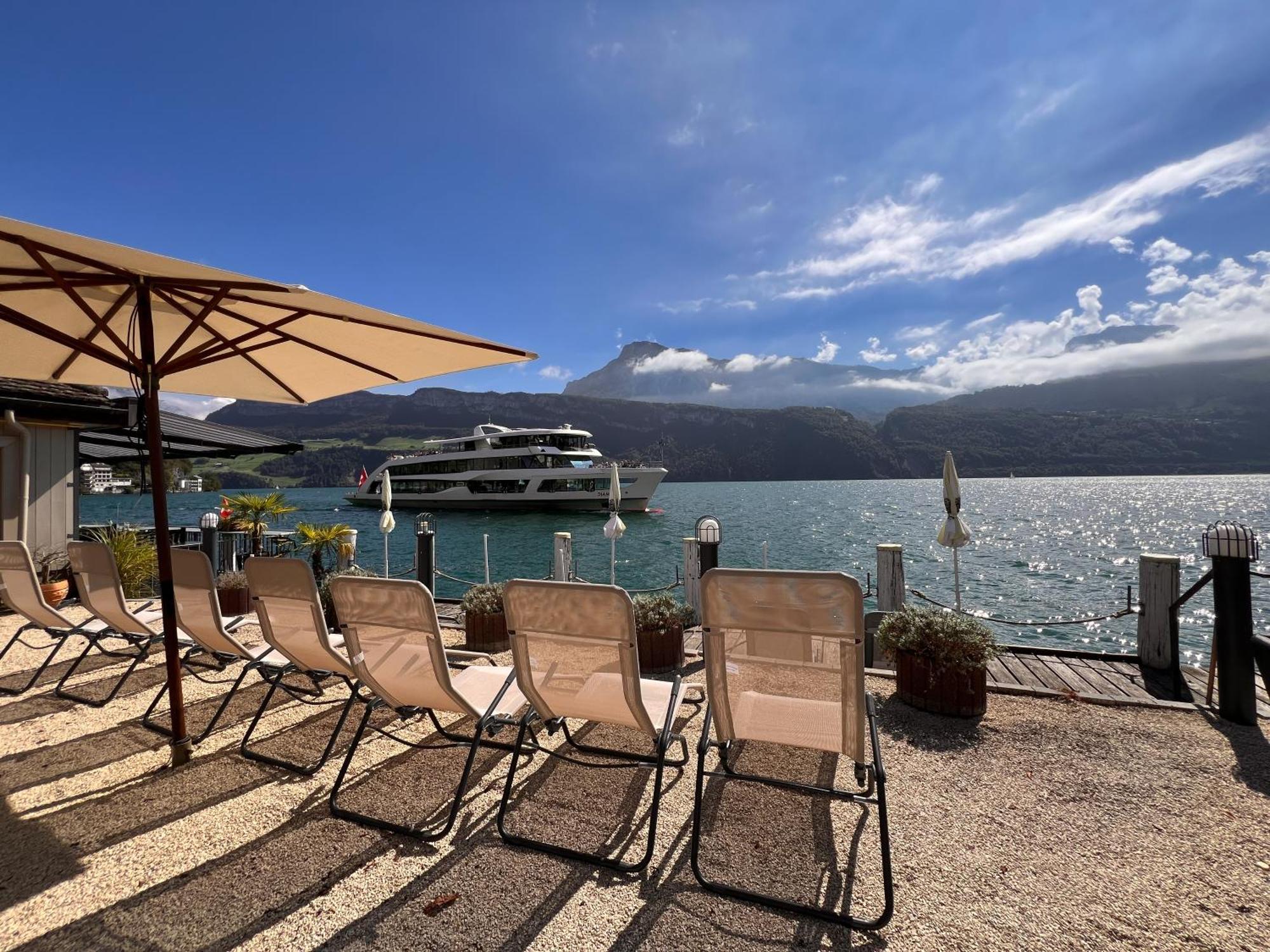 Seehotel Riviera At Lake Lucerne Gersau Exterior photo